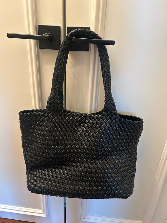 Handbags - Black Woven Tote Bag – Classic Everyday Carry
